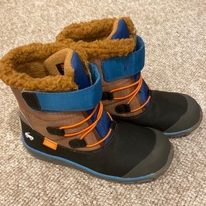 Kids See Kai Run Gilman Waterproof Soft Boots